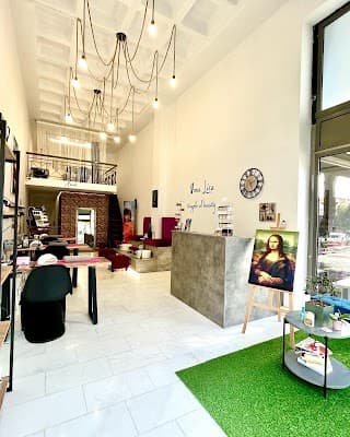 Mona Lisa Nails & Beauty company avatar