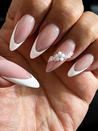 Naildo and more company avatar