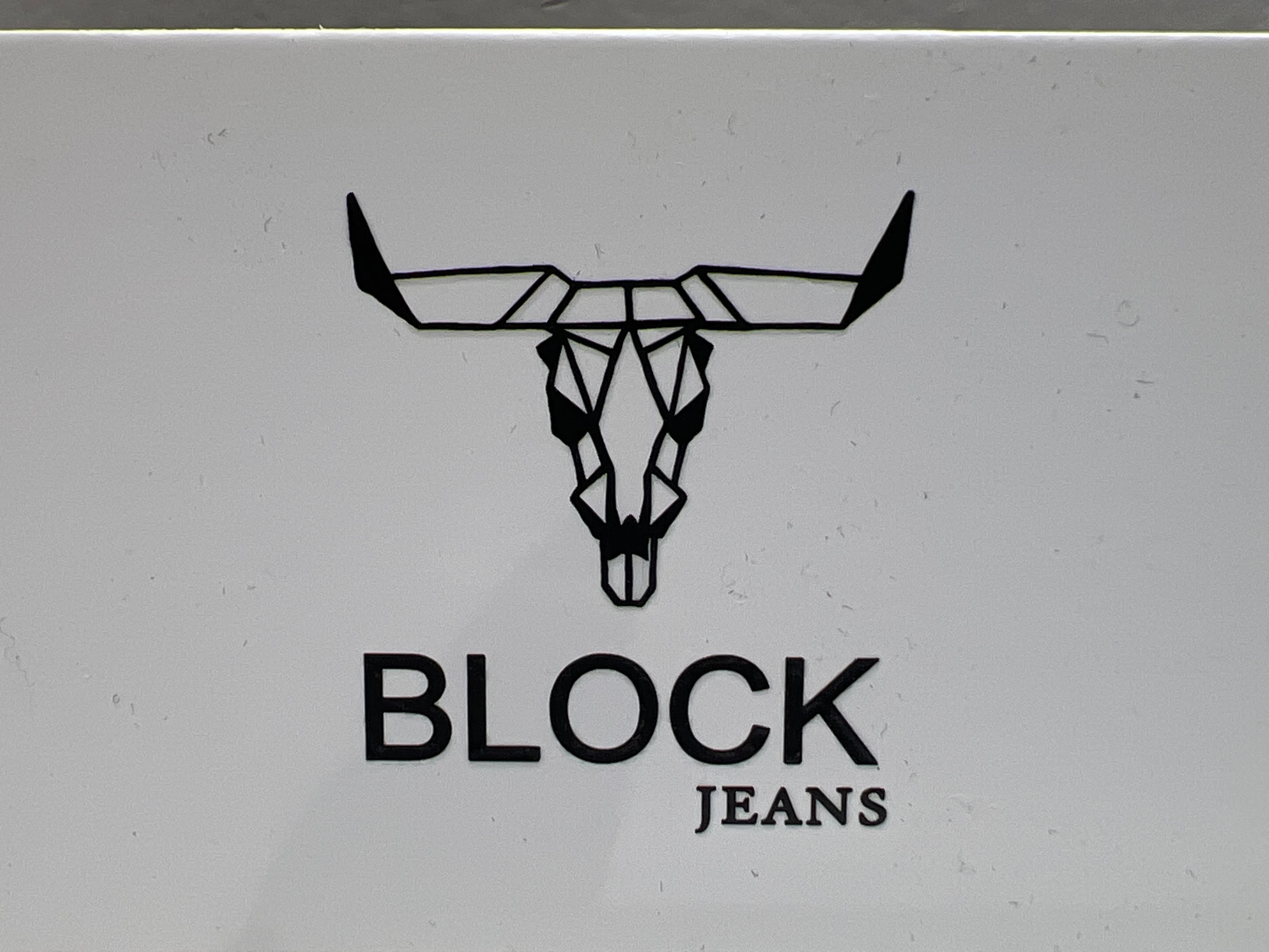 Block jeans Περιστέρι company avatar